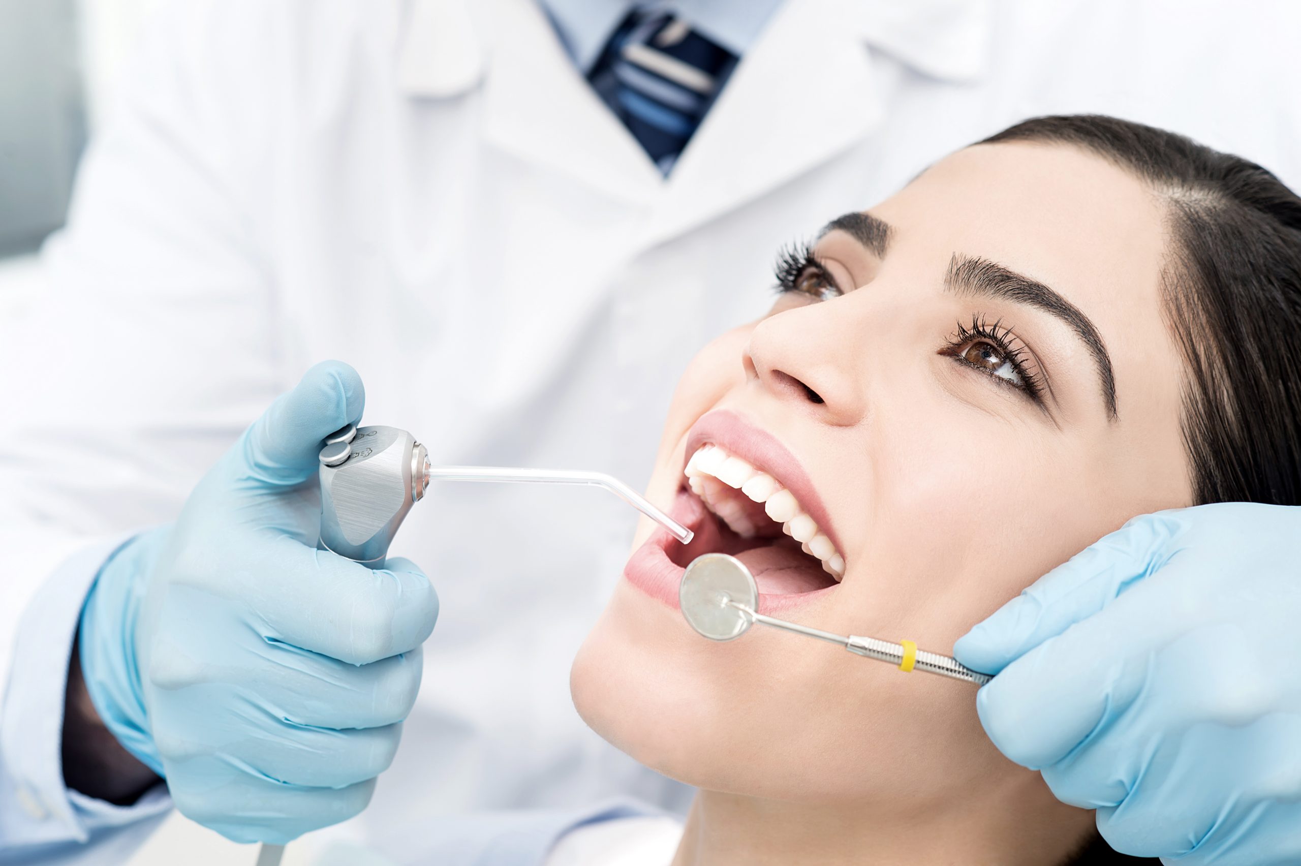 woman at dentist