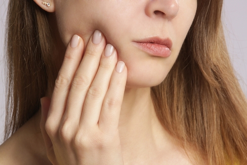 ,Young,Woman,With,Tooth,Pain